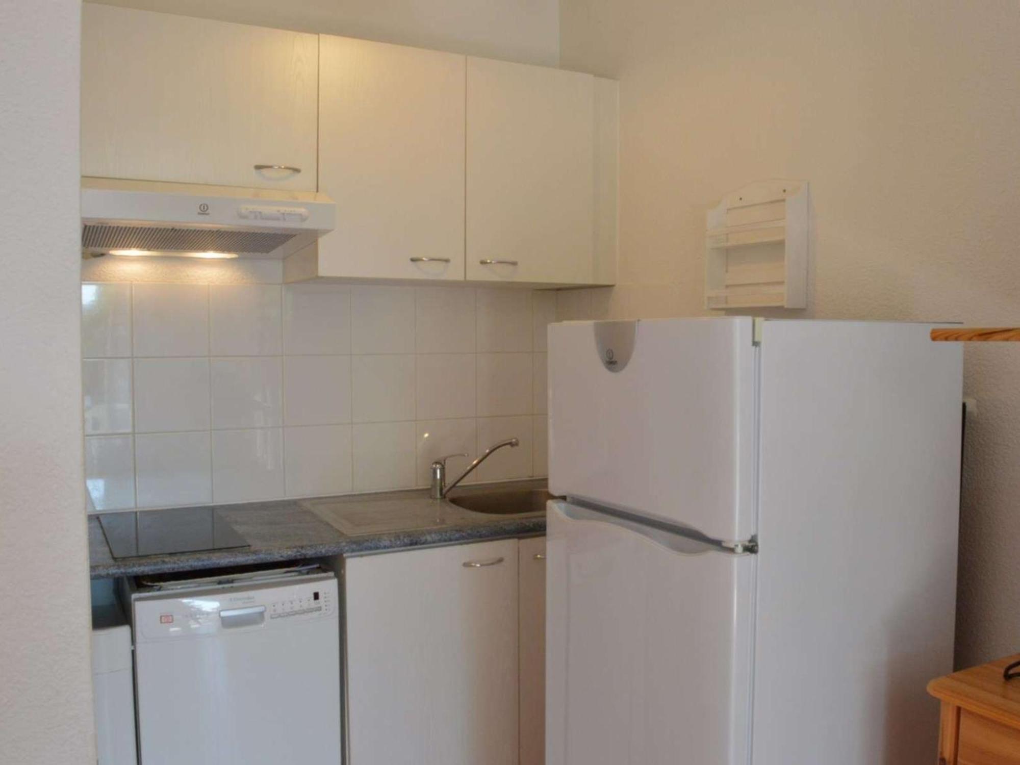 Pavillon A Narbonne Plage, 6 Couchages, Terrasse, A 300M De La Plage, Parking, Menage Inclus - Fr-1-229B-24 Екстериор снимка